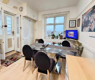 House share to rent - Photo 4