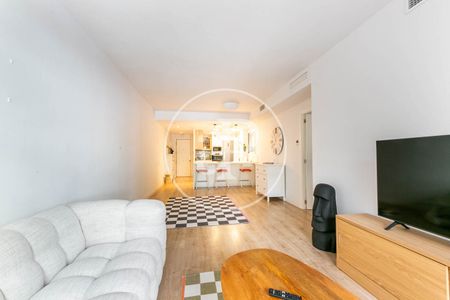 Apartment for rent in Sagrada Família - Photo 4