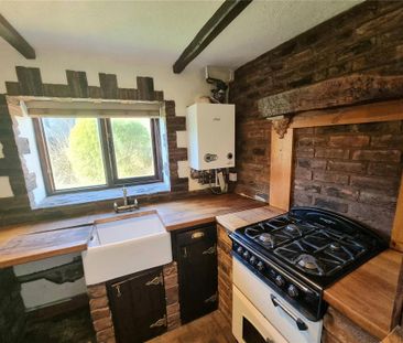 2 bedroom barn conversion to rent - Photo 1