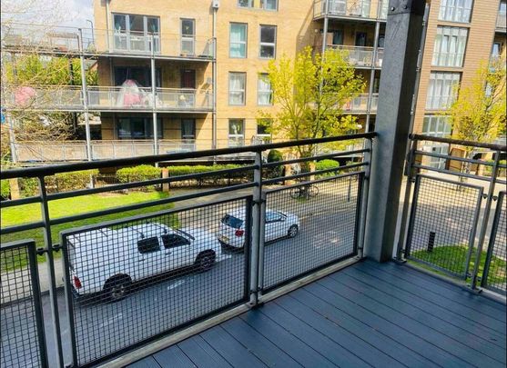 3 bedroom flat to rent - Photo 1