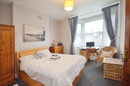 4 bedroom house share to rent - Photo 2