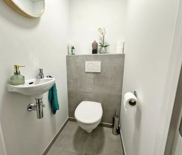 Modern en lichtrijk appartement met groot terras te Deurne. - Photo 2