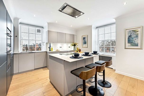 Grosvenor Square, Mayfair, W1K - Photo 1