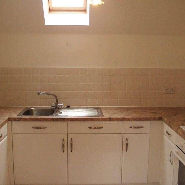 Drovers, Old Market Walk, Sturmnster Newton, DT10 - Photo 1