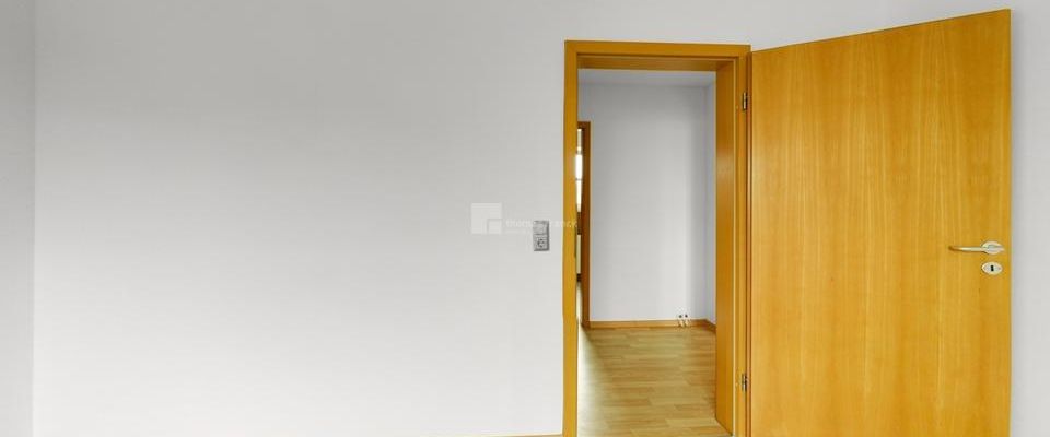 Neues Zuhause in Schwerin Krebsförden – Helle 2-Zimmer-Wohnung mit Balkon + Stellplatz - Photo 1