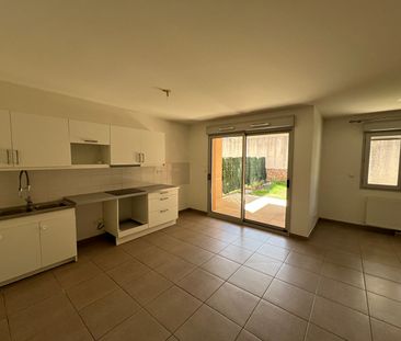 Location Appartement 3 pièces 70m² - Photo 2