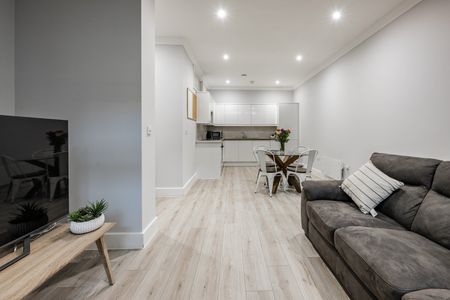 Surrey Street, Norwich - Photo 3