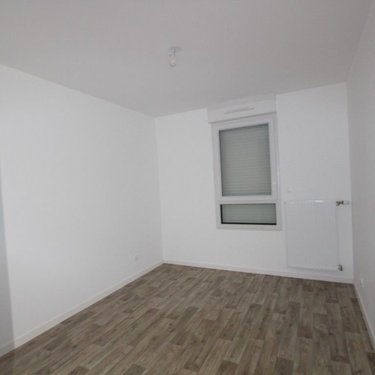 Location Appartement 3 pièces 62m² LA MONTAGNE 44620 - Photo 1