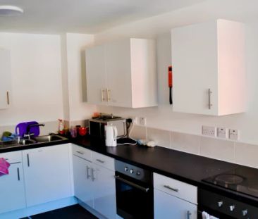 Ground Floor Premier Studio - Photo 4