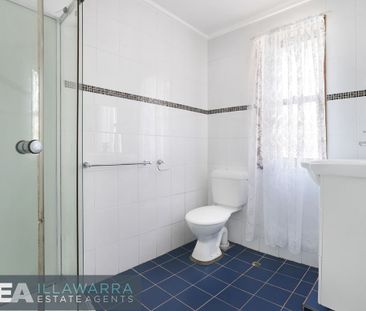 Three Bedroom Home - Photo 4