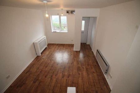 Exwick, EX4 - Photo 4