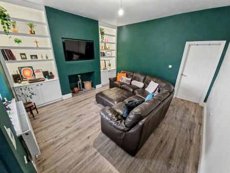 2 bedroom terraced house to rent - Photo 5