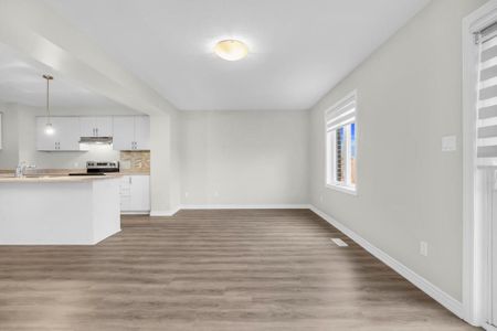 For Lease - 2978 Turner Crescent, London South, Ontario - Photo 2