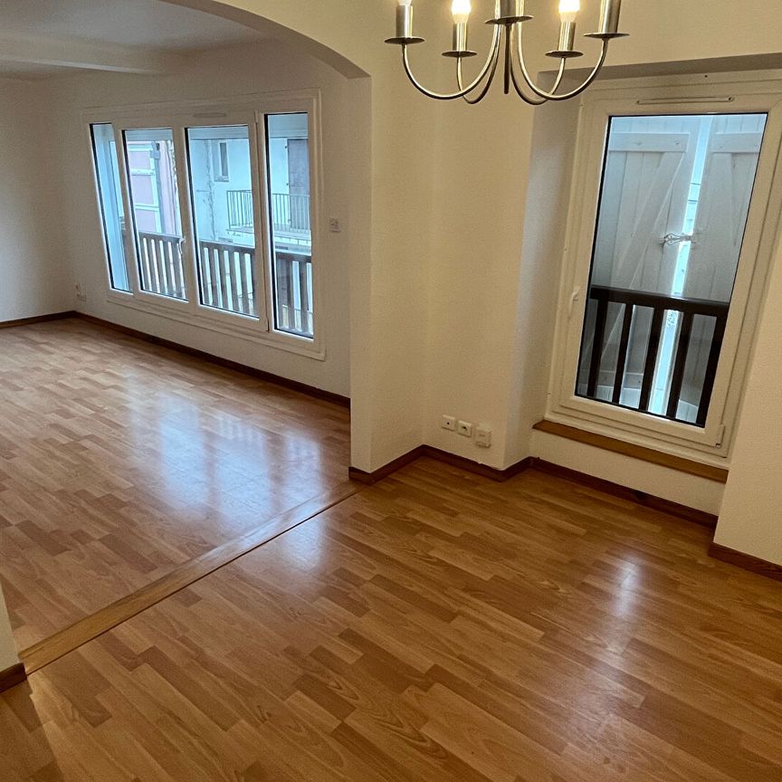 Location Appartement 3 pièces 73m² - Photo 1