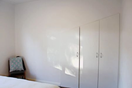 40/7 Greenknowe Avenue,Elizabeth Bay,New South Wales 2011, Sydney - Photo 2