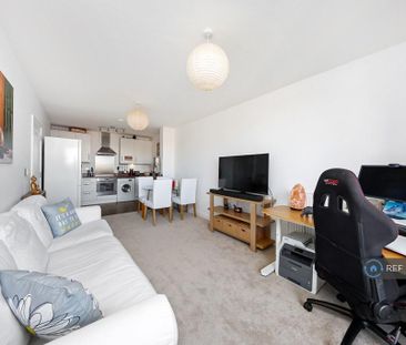 1 bedroom flat to rent - Photo 3