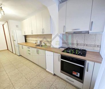 Apartament 3 camere decomandat renovat, mobilat si utilat, Valhuta - Photo 6