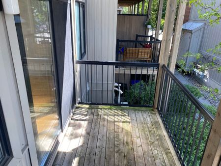 For Lease - 154 Spruce Street Unit# Unit I, West Centre Town, Ontario - Photo 2