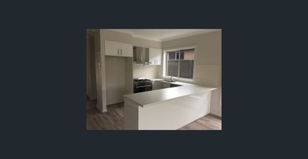 Modern Family Home in Prime Austral Location - Photo 5