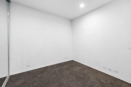 Everything You Need & More! - Photo 3