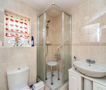 3 bedroom property to rent - Photo 6