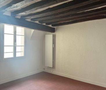 BEAU STUDIO DE 22 m² DANS LE QUARTIER DE ST SEVERIN - Photo 1