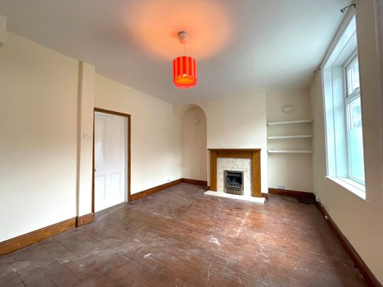 2 bedroom terraced house to rent - Photo 1