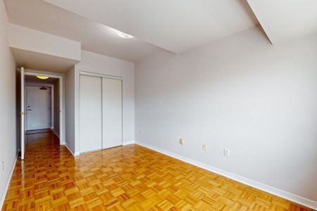 For Lease - 8 Oxford Street Unit# 304, Toronto, Ontario - Photo 5