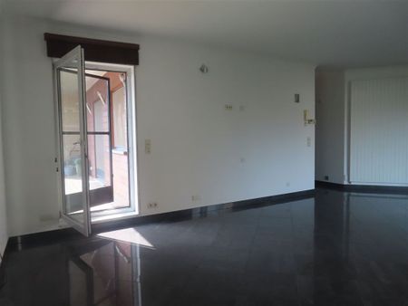 Appartement te BURCHT (2070) - Photo 2