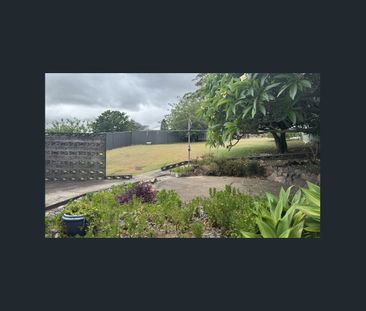 Views to the Hunter River.. Retro Fitout… Updated Bathroom - Photo 4