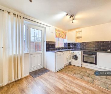 2 bedroom terraced house to rent - Photo 6
