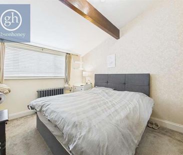 Brickett Close, Ruislip, HA4 - Photo 2