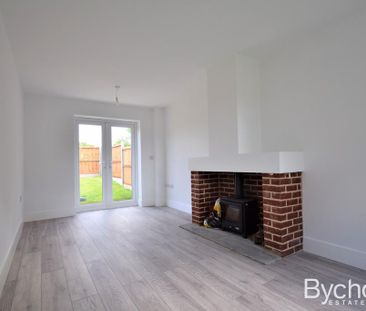 3 bedroom semi-detached house to rent - Photo 1