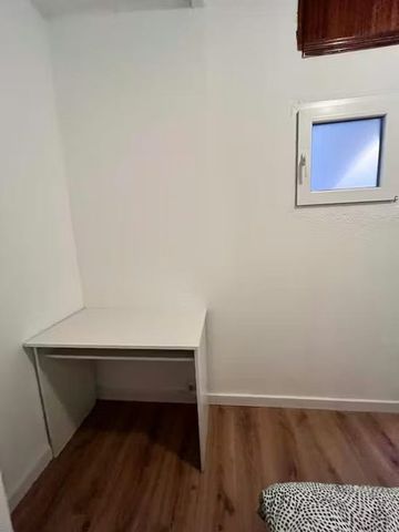 Calle de la Batalla del Salado, Madrid, Community of Madrid 28045 - Photo 3