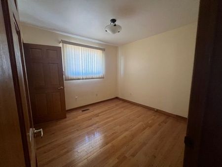 For Lease - 61 Marilake Drive, Toronto, Ontario - Photo 4