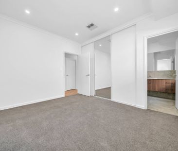 LUXURY LIVING - 6 Month Lease - Photo 1