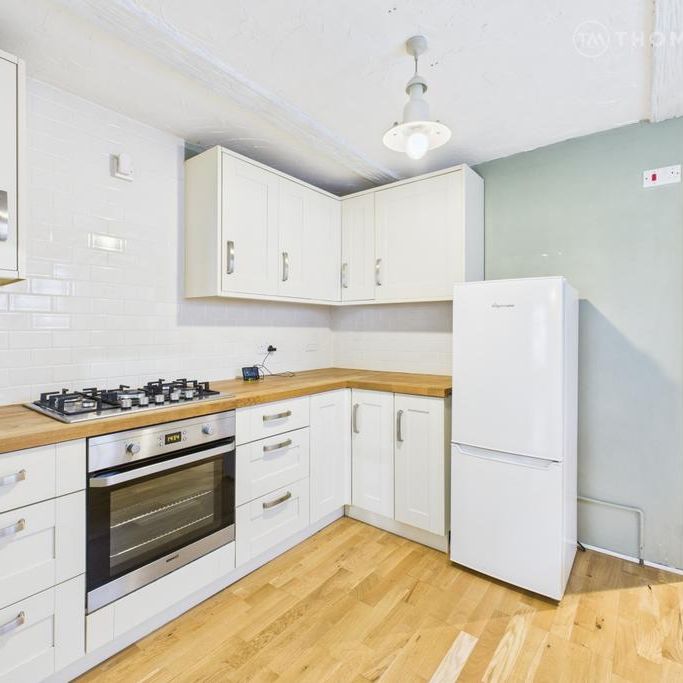 3 bedroom terraced house to rent - Photo 1