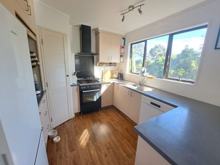 Room Only, 12 Ridge Lane, Central NP - Photo 3
