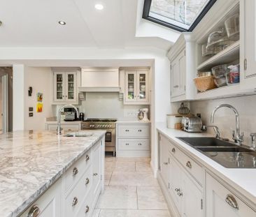 4 bedroom terraced house to rent - Photo 6