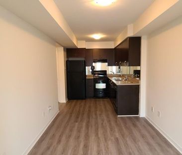 For Lease - 4975 Southampton Drive Unit# 220, Mississauga, Ontario - Photo 3