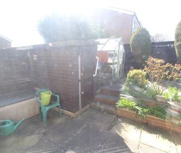 Aldam Croft, Sheffield, S17 - Photo 5
