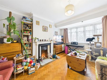 2 bedroom maisonette to rent - Photo 2