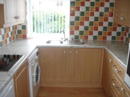 22 Rosebrook Grove, Carrickfergus, BT38 8NS - Photo 3