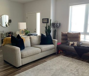 For Lease - 827 KLEINBURG Drive Unit# 5, London North, Ontario - Photo 5