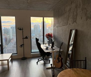 Magnifique studio avec vue au centre-ville - Photo 2