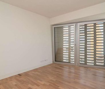 3 Bedroom Apartment with parking, Campo de Ourique, Lisboa - Photo 2