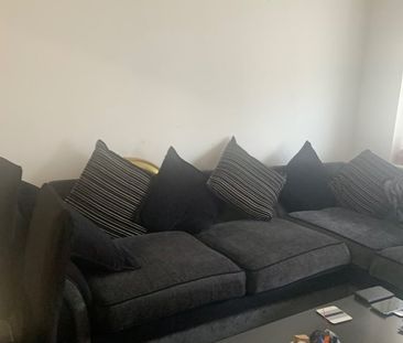 Room in a Shared Flat, Park Court, BN3 - Photo 3