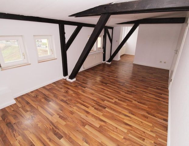 Zentrumsnahe 2-Zimmerwohnung im Dachgeschoss inkl. EBK+ Tageslichtbad mit Fenster+ SP- Anmietung - Foto 1