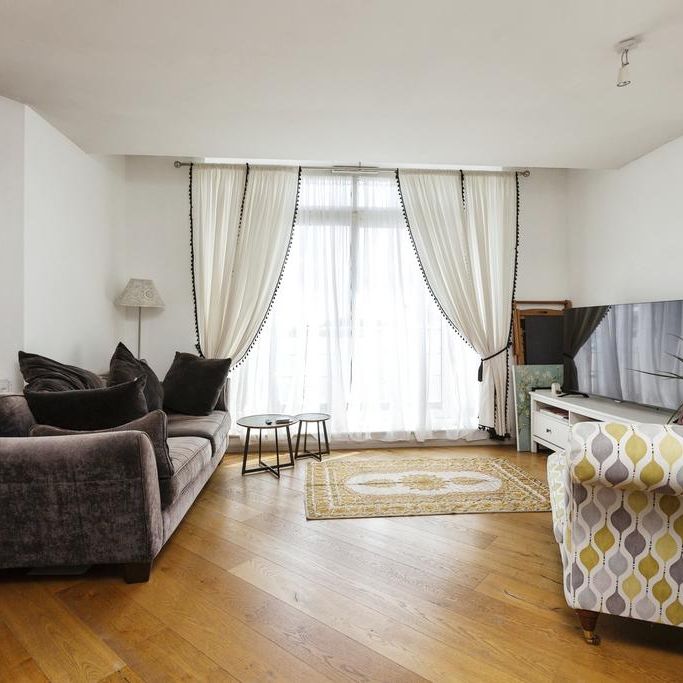 2 bedroom penthouse to rent - Photo 1