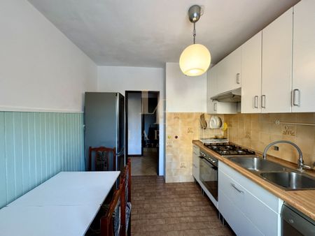 Przestronne mieszkanie na Gocławiu| Osobna kuchnia - Photo 5